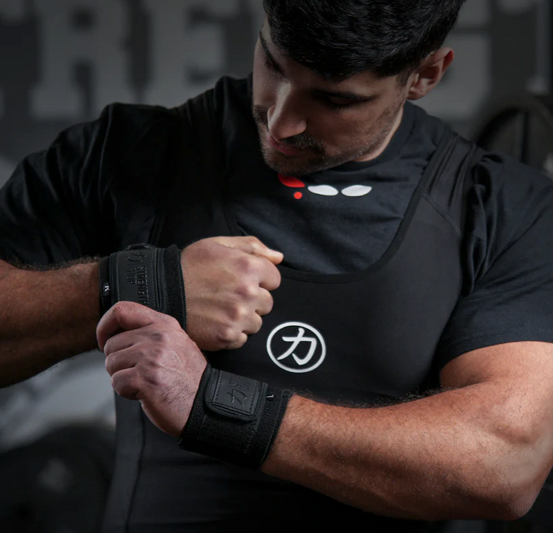 9 Best Wrist Wraps for Powerlifting in 2024 – Torokhtiy Weightlifting