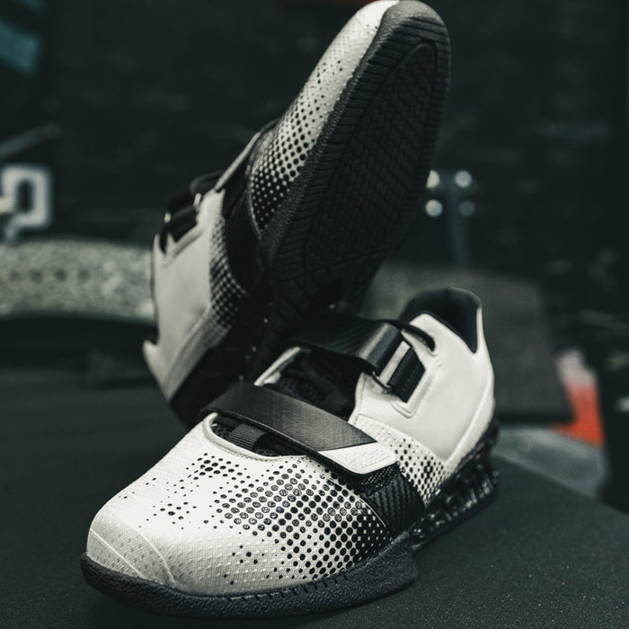 Nike on sale powerlifting schuhe